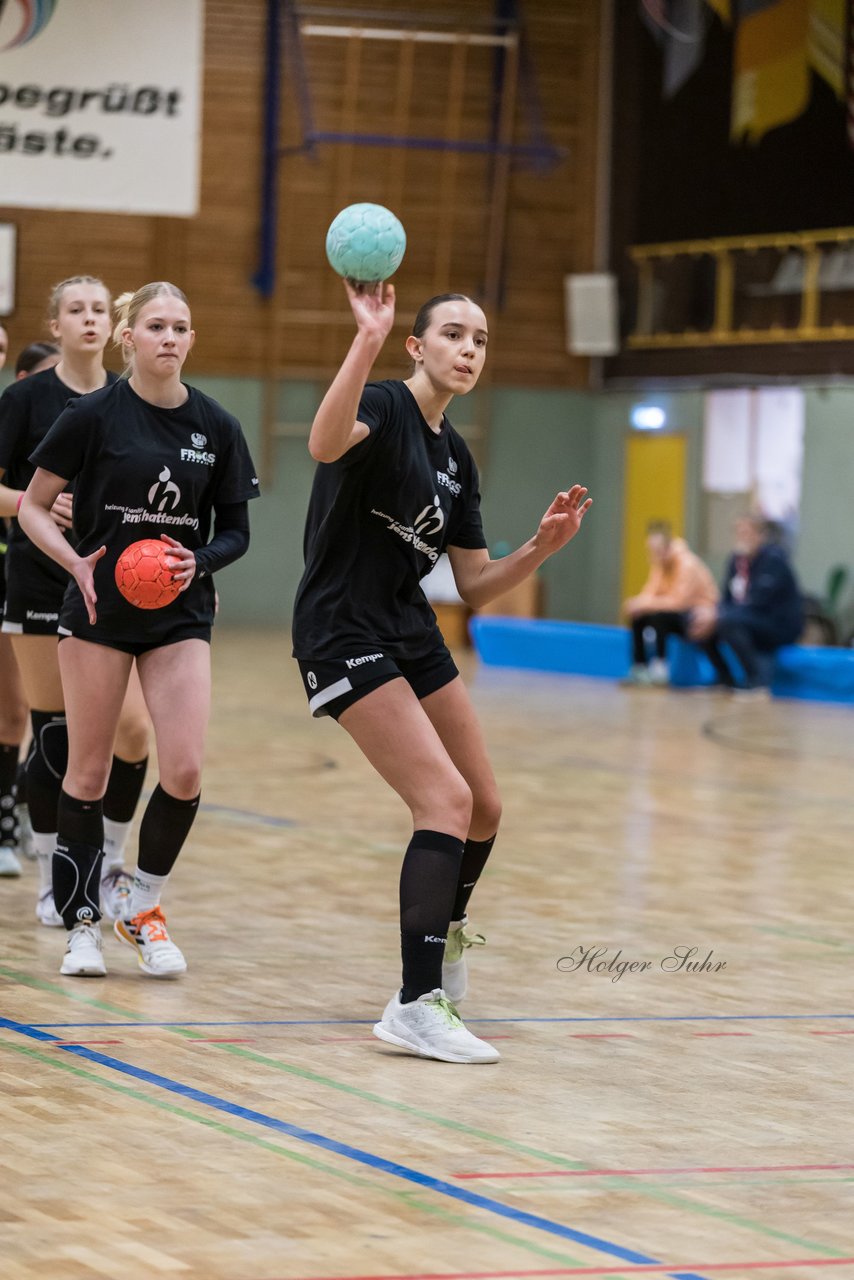 Bild 124 - wBJ SV Henstedt Ulzburg - TuRa Meldorf : Ergebnis: 22:38